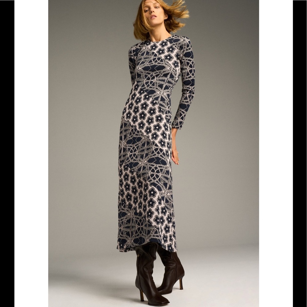 ZARA NWT LONG JACQUARD DRESS 🌸 - Picture 3 of 10